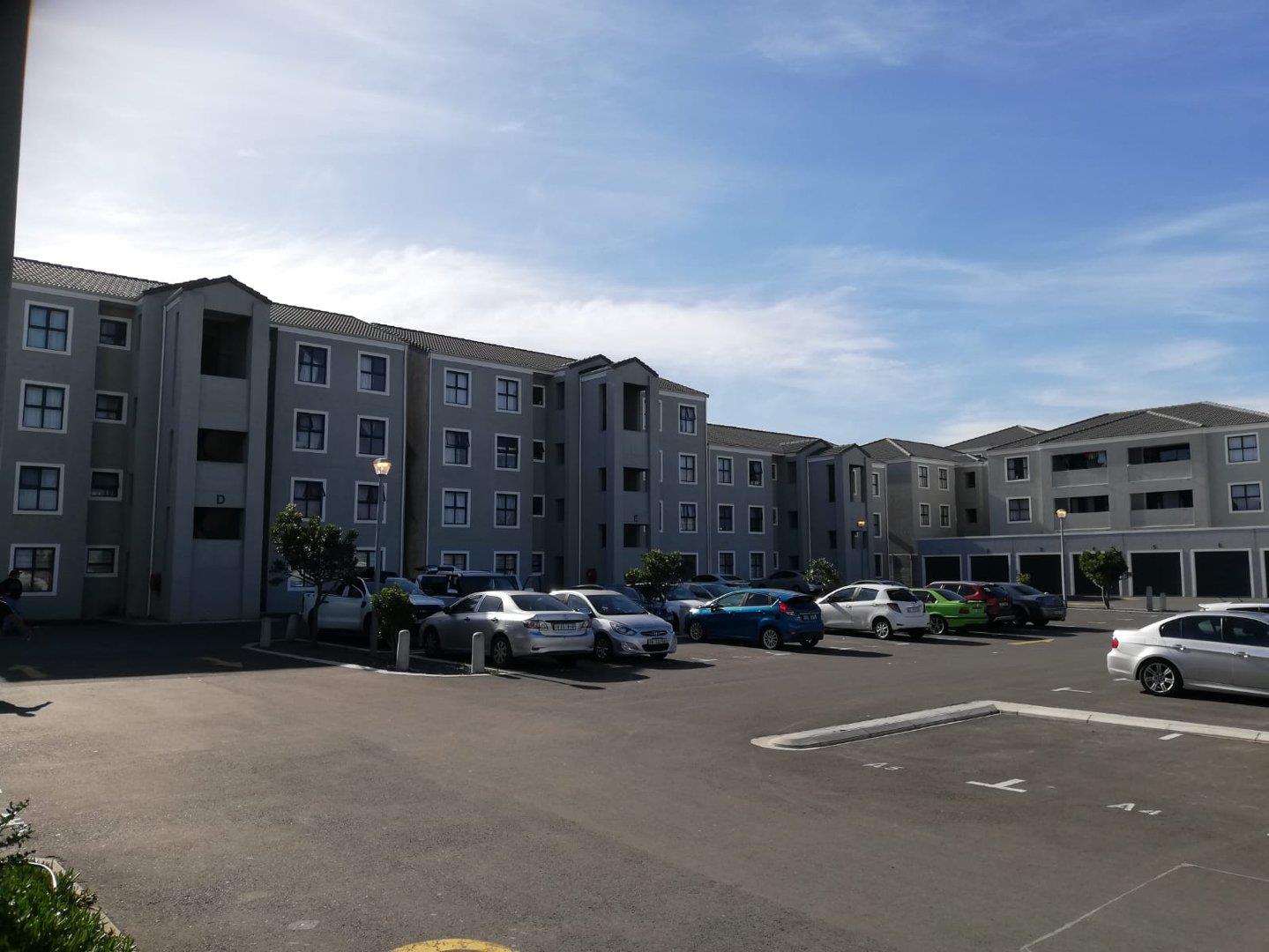 3 Bedroom Apartment / flat for sale in Parklands 19 Avonmouth Avenue