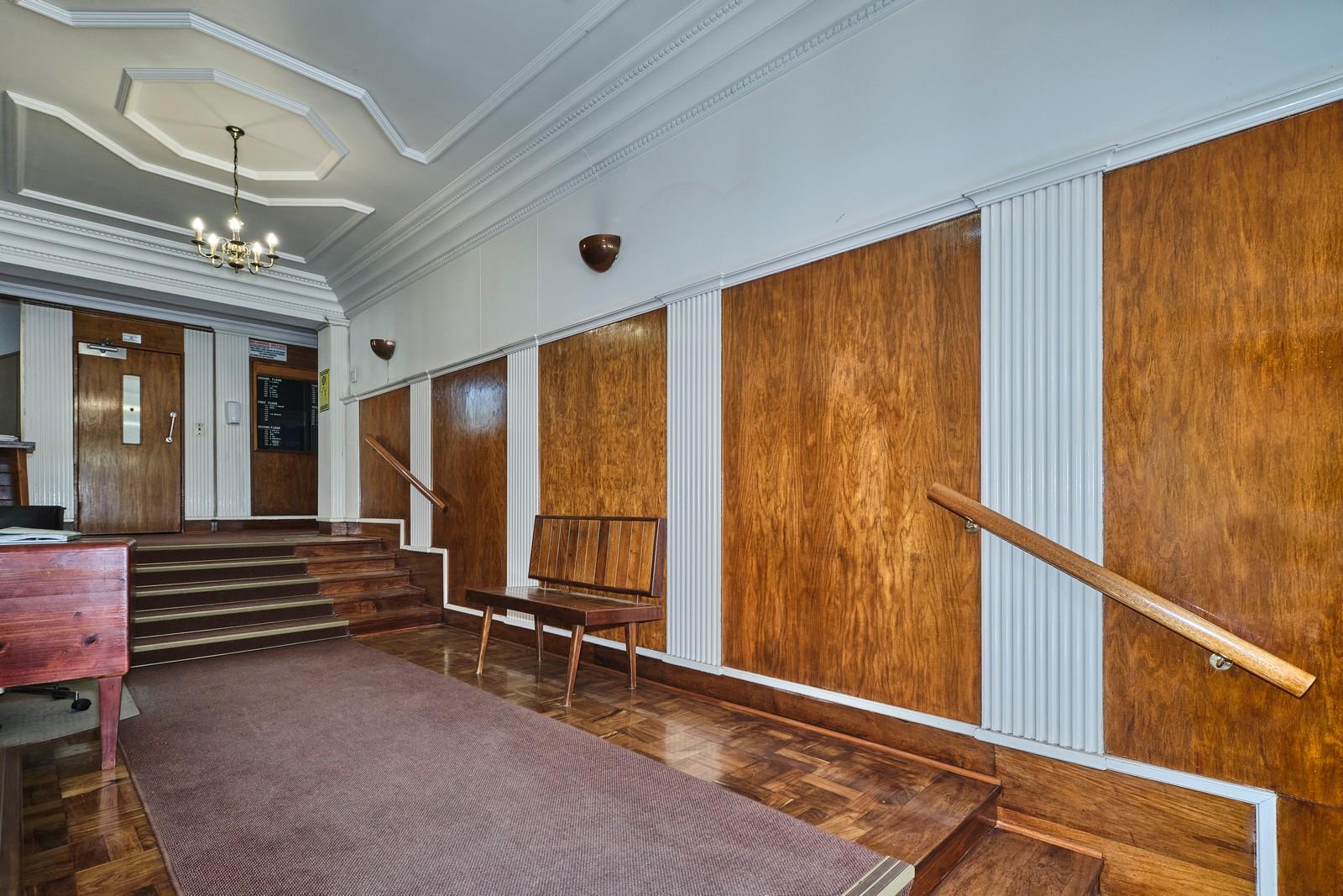 1 Bedroom Apartment / flat for sale in Killarney P24111672935