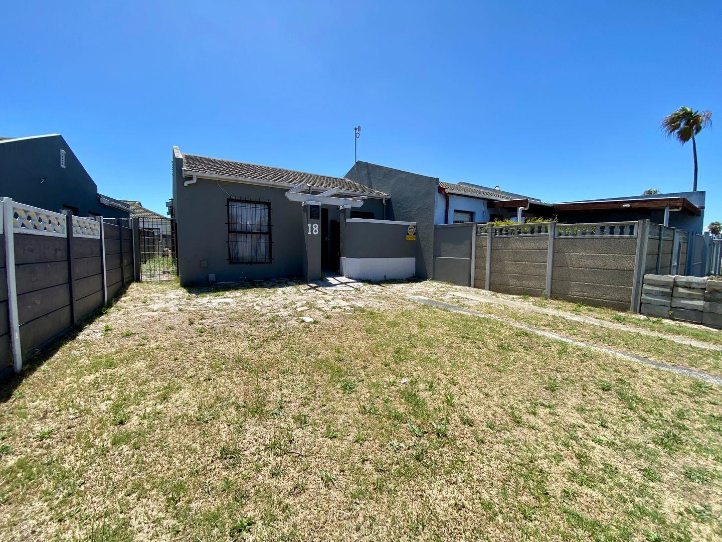 3 Bedroom House for sale in Summer Greens 18 Victoria Drive P24