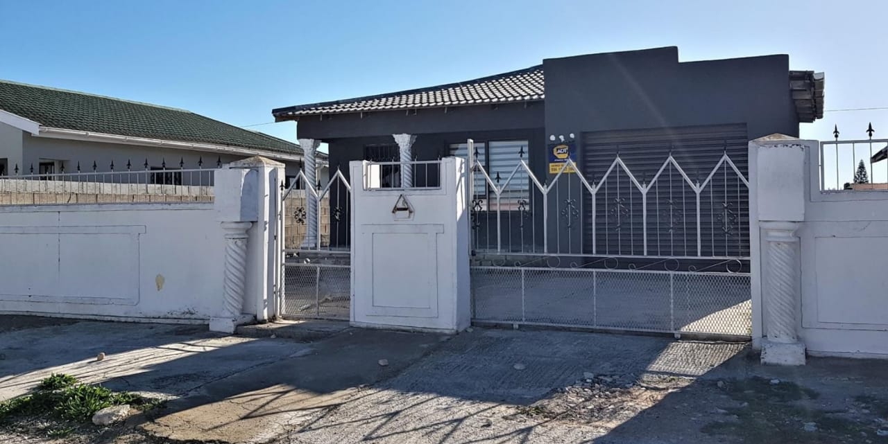 3 Bedroom House for sale in Motherwell Nu 5 P24112688245