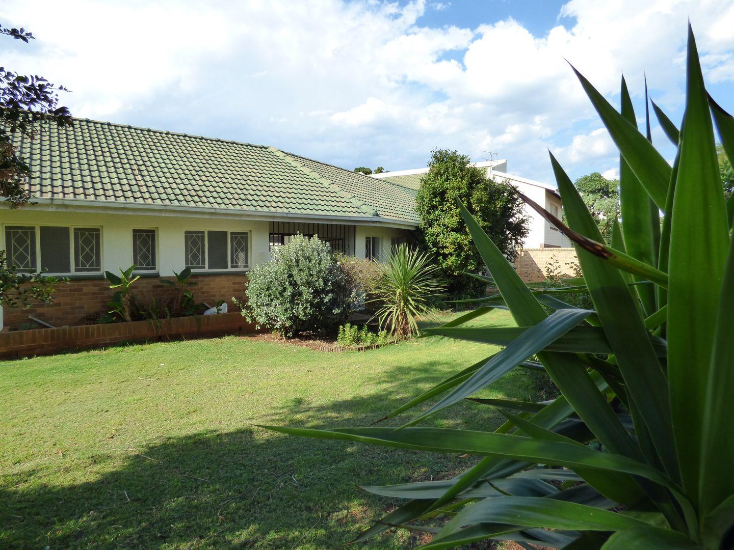 Elma Park Property Property and houses to rent in Elma Park