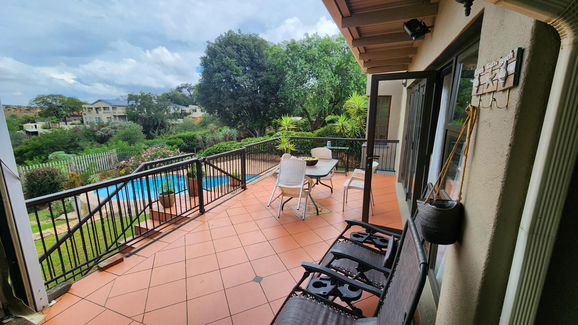 7 Bedroom House for sale in Kensington P24113757066