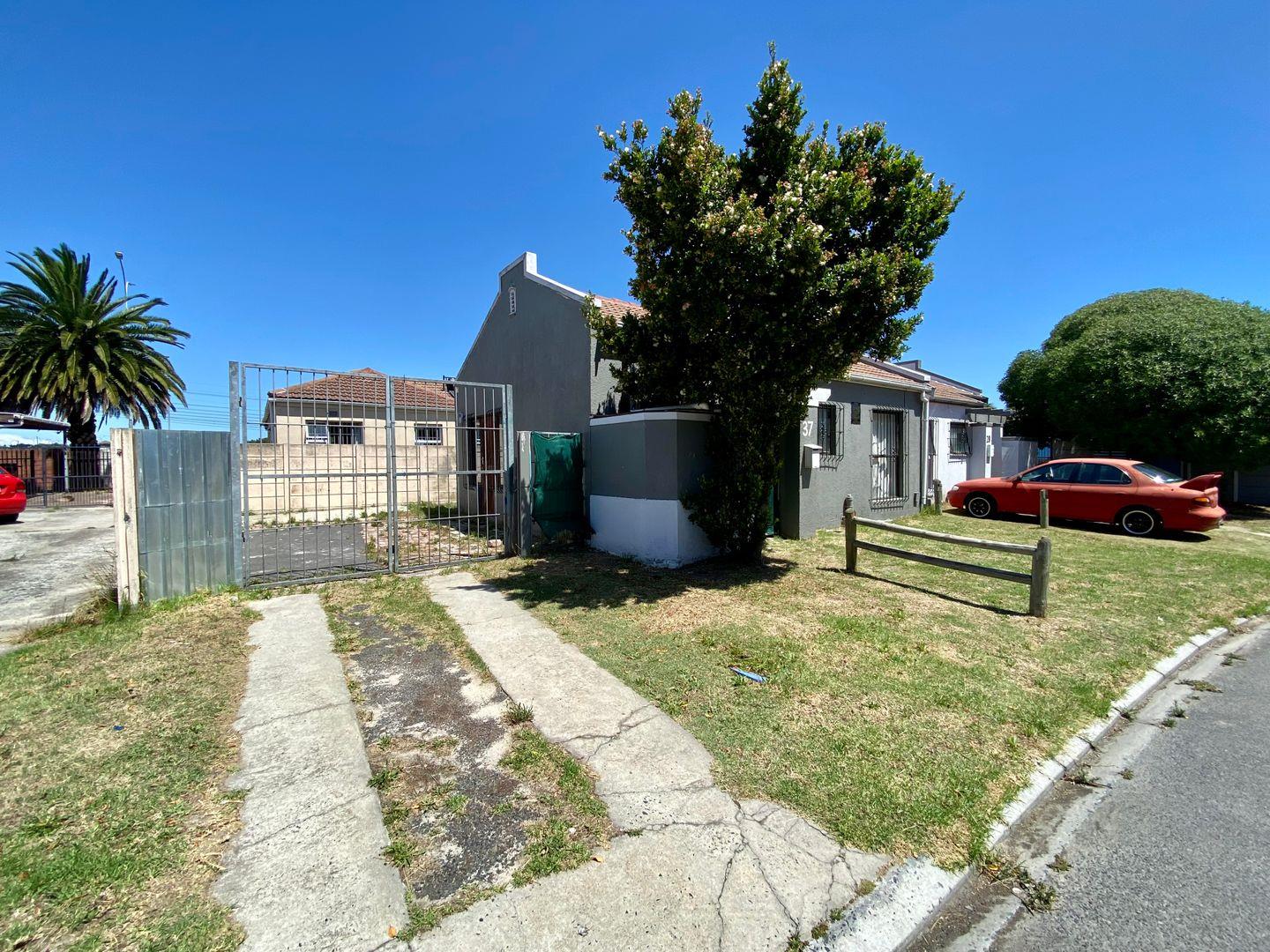 2 Bedroom House for sale in Summer Greens P24113757076