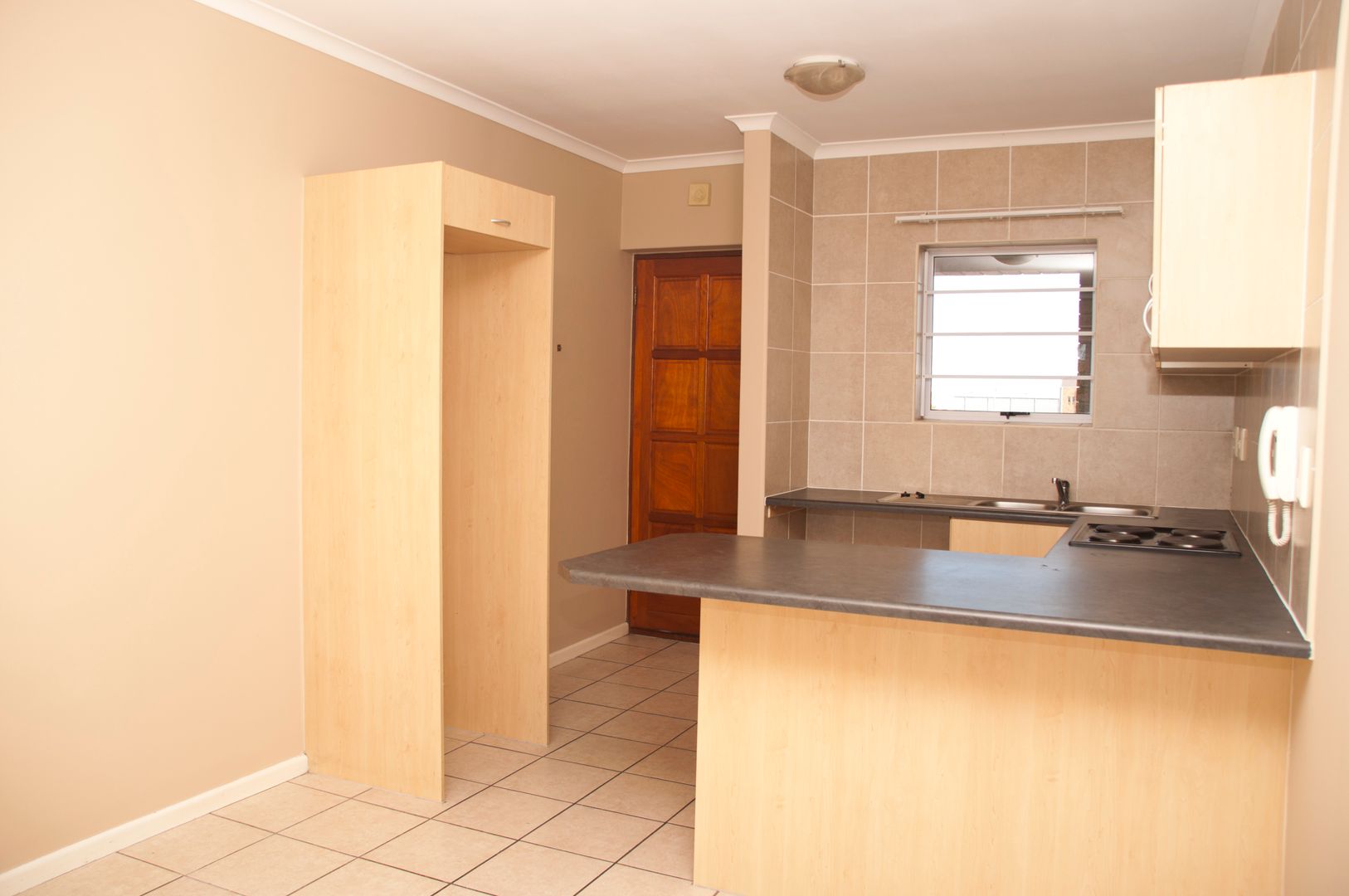 2 Bedroom Apartment / flat to rent in Protea Heights P24112996296