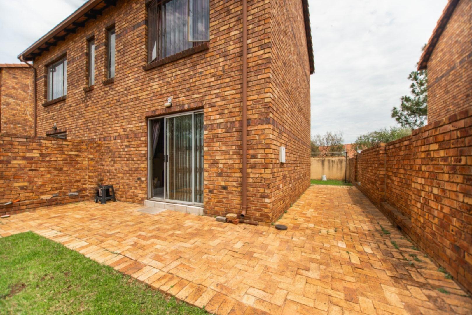 Halfway Gardens Property Property and houses for sale in Halfway