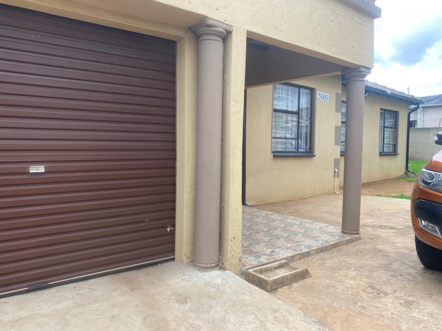 Clayville East Property Property and houses to rent in Clayville East