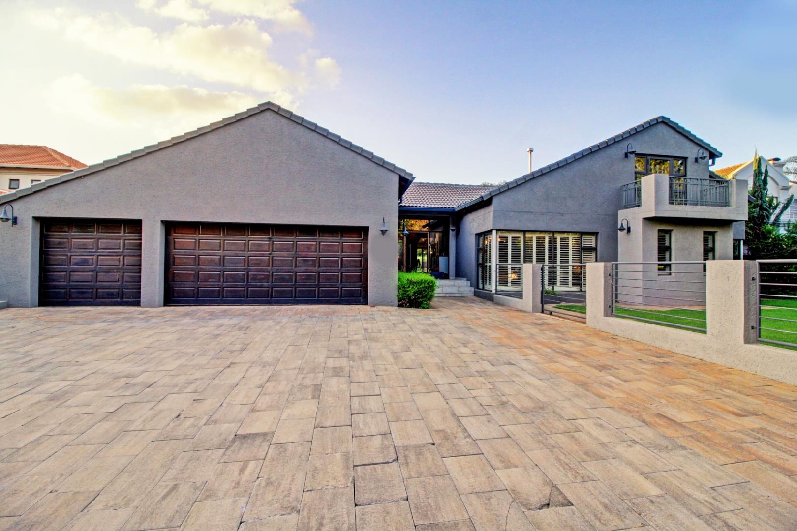 5 Bedroom House to rent in Woodhill Golf Estate P24113759045