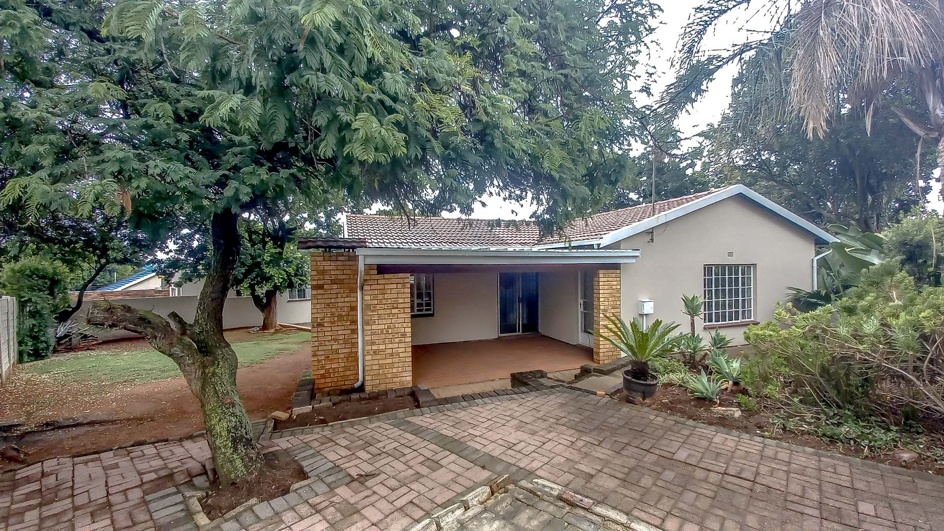 4 Bedroom House for sale in Florida Glen 40 Kurt Avenue P24113759279