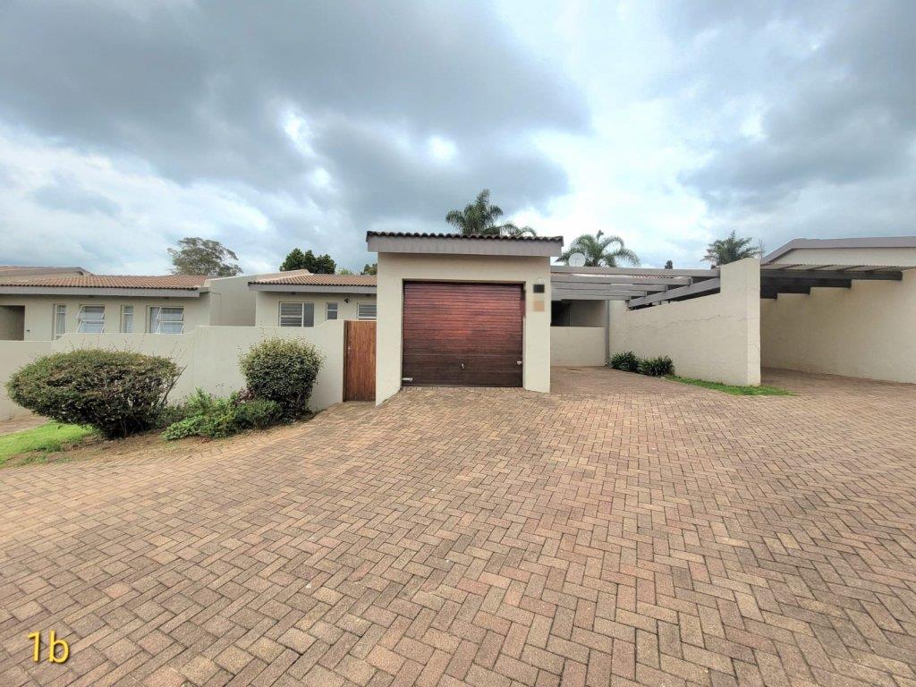 3 Bedroom Townhouse for sale in Buccleuch P24113759307