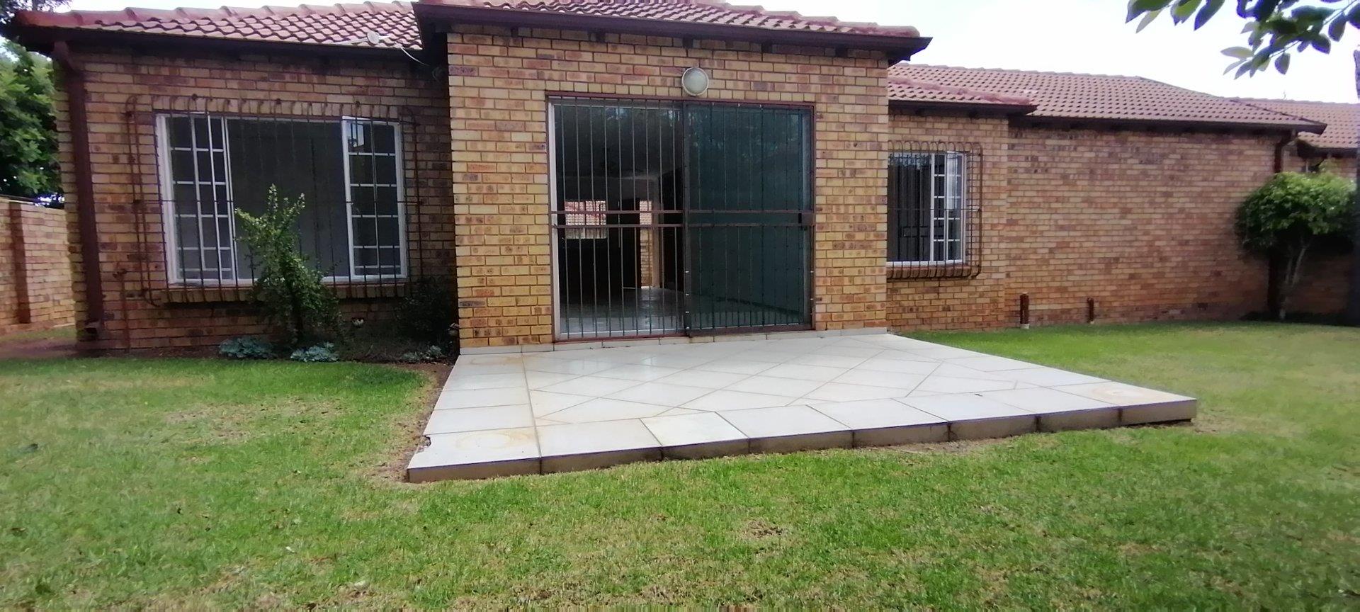 Wilgeheuwel Property Townhouses to rent in Wilgeheuwel Property24