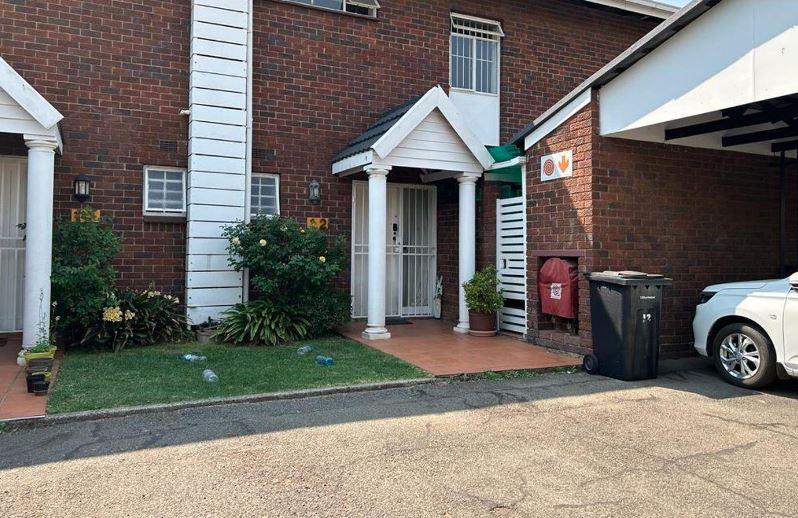 3 Bedroom Townhouse for sale in Bedford Gardens 31 The Willows P24