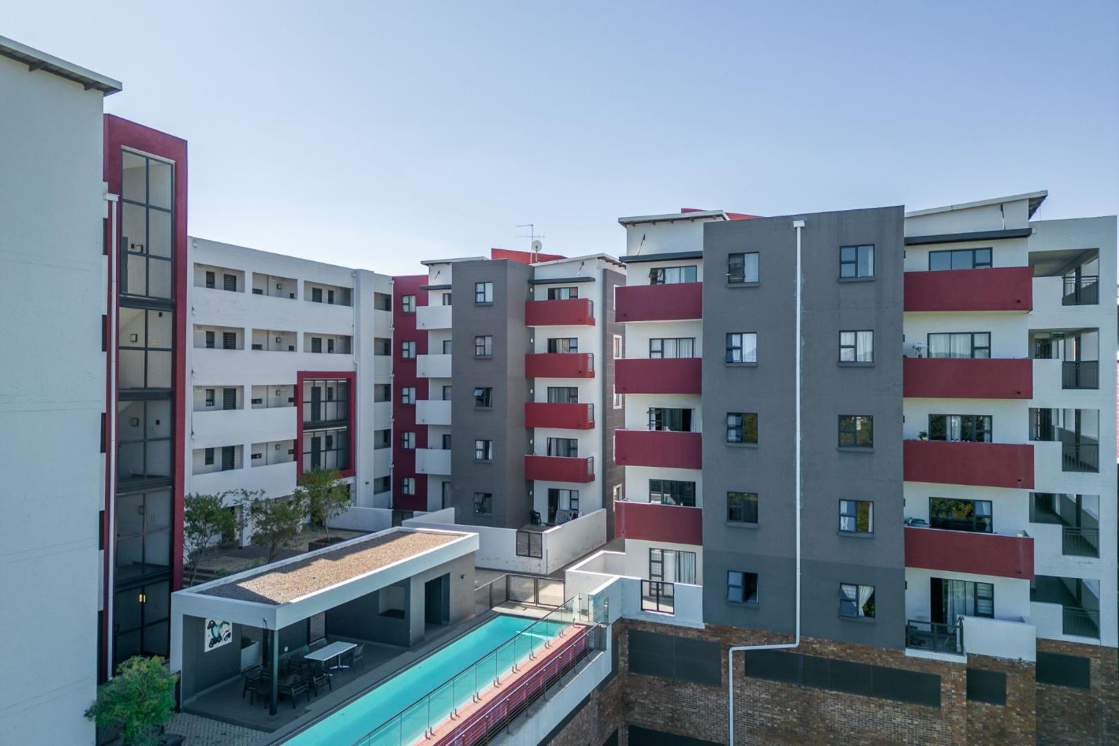Sunninghill Property Apartments / flats to rent in Sunninghill