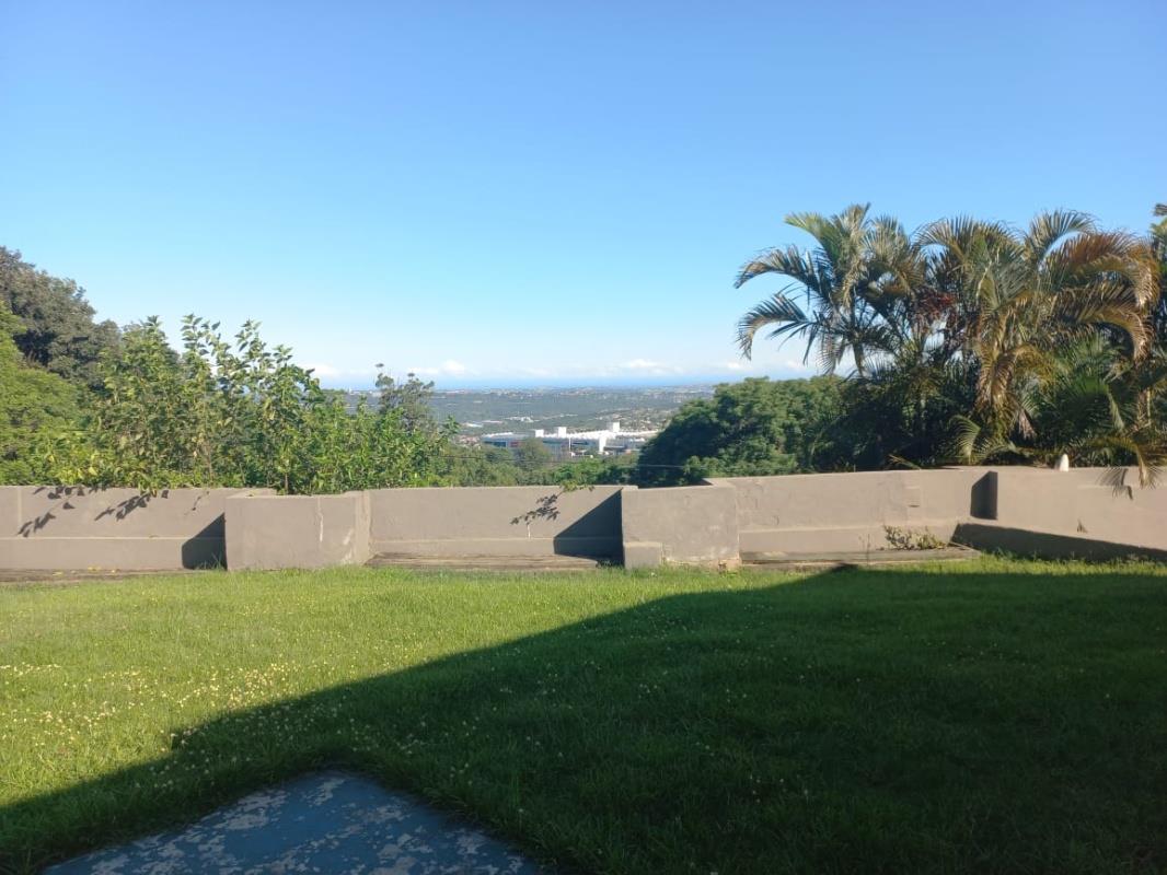 2 Bedroom House to rent in Berea West P24113745498