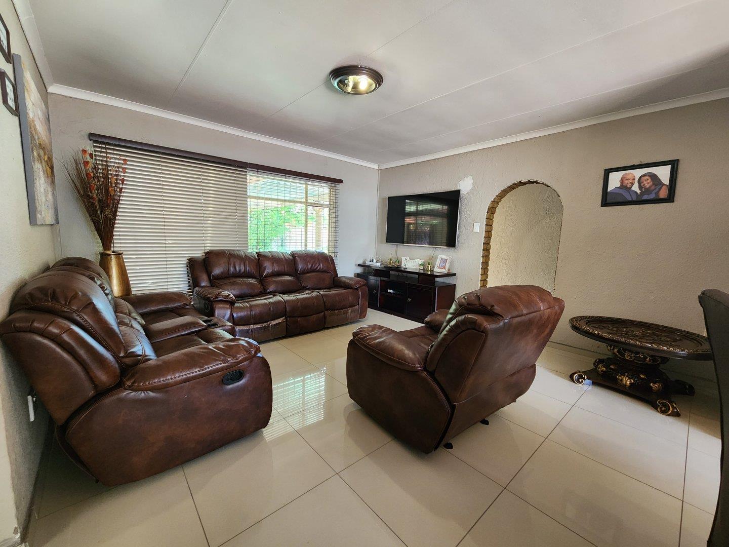 Pellissier Property Houses for sale in Pellissier