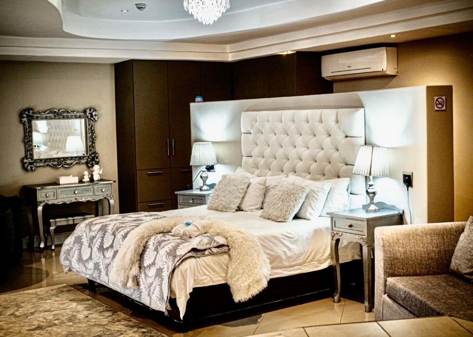 Commercial property for sale in Long Acres Country Estate P24113764909