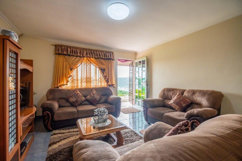 3 Bedroom House for sale in Avoca P24111419772