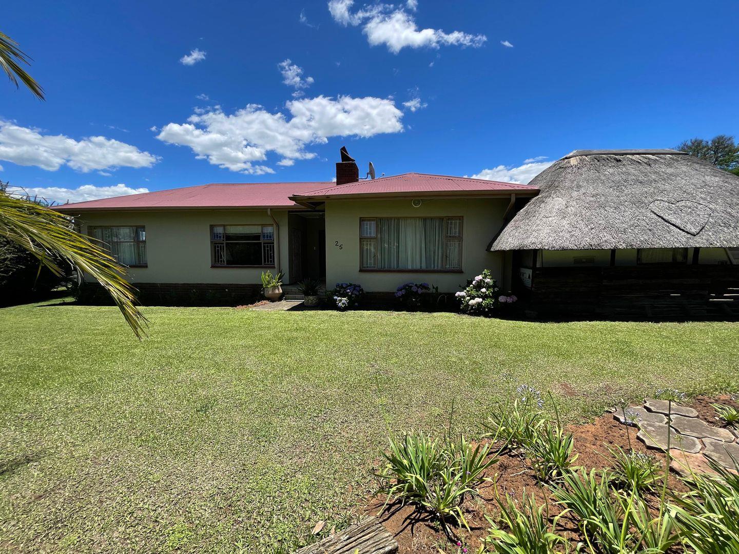 4 Bedroom House for sale in Sunnyridge P24113766859