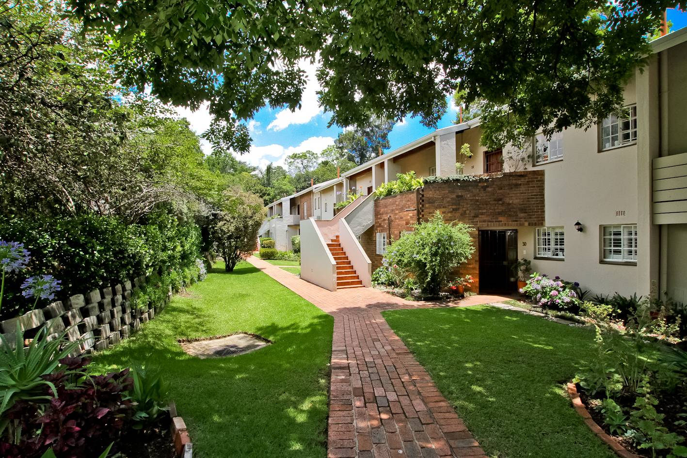 2 Bedroom Apartment / flat for sale in Sandown 109 Wierda Rd E P24