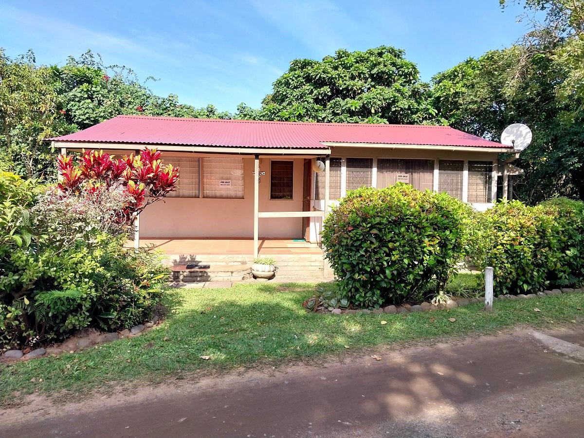 2 Bedroom Townhouse for sale in Hibberdene 704 Capri Crescent P24