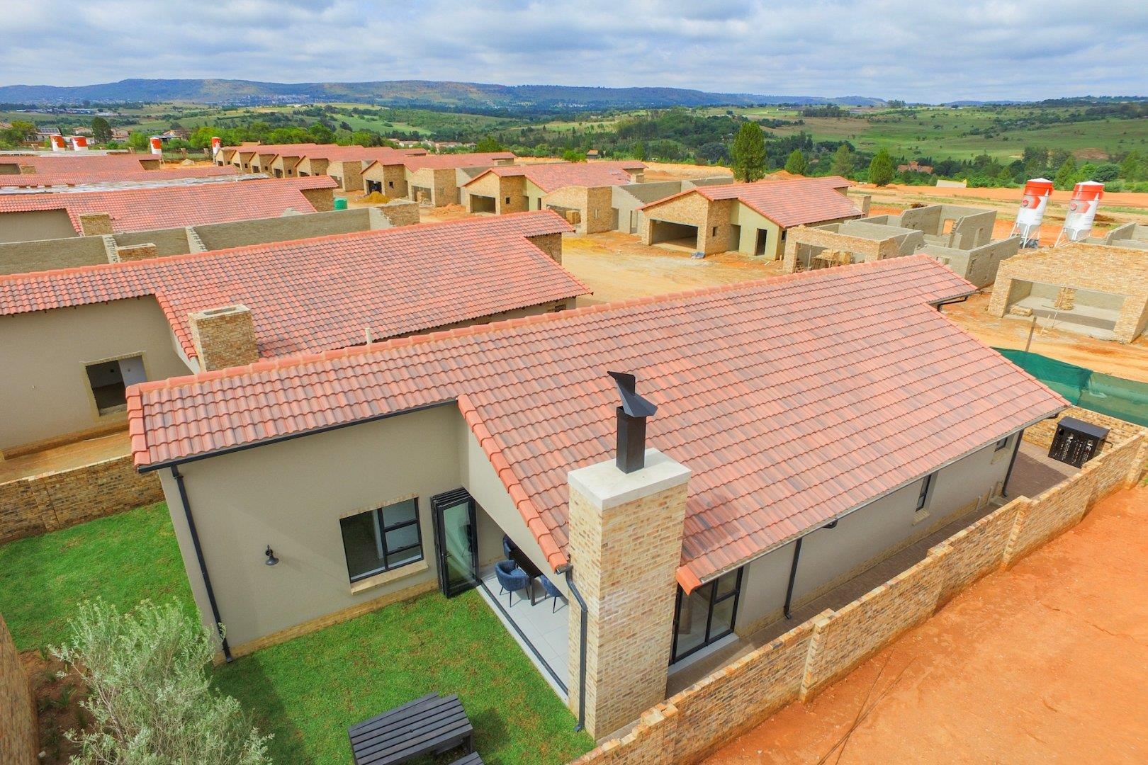 3 Bedroom Townhouse for sale in Avianto Estates Avianto Estate P24