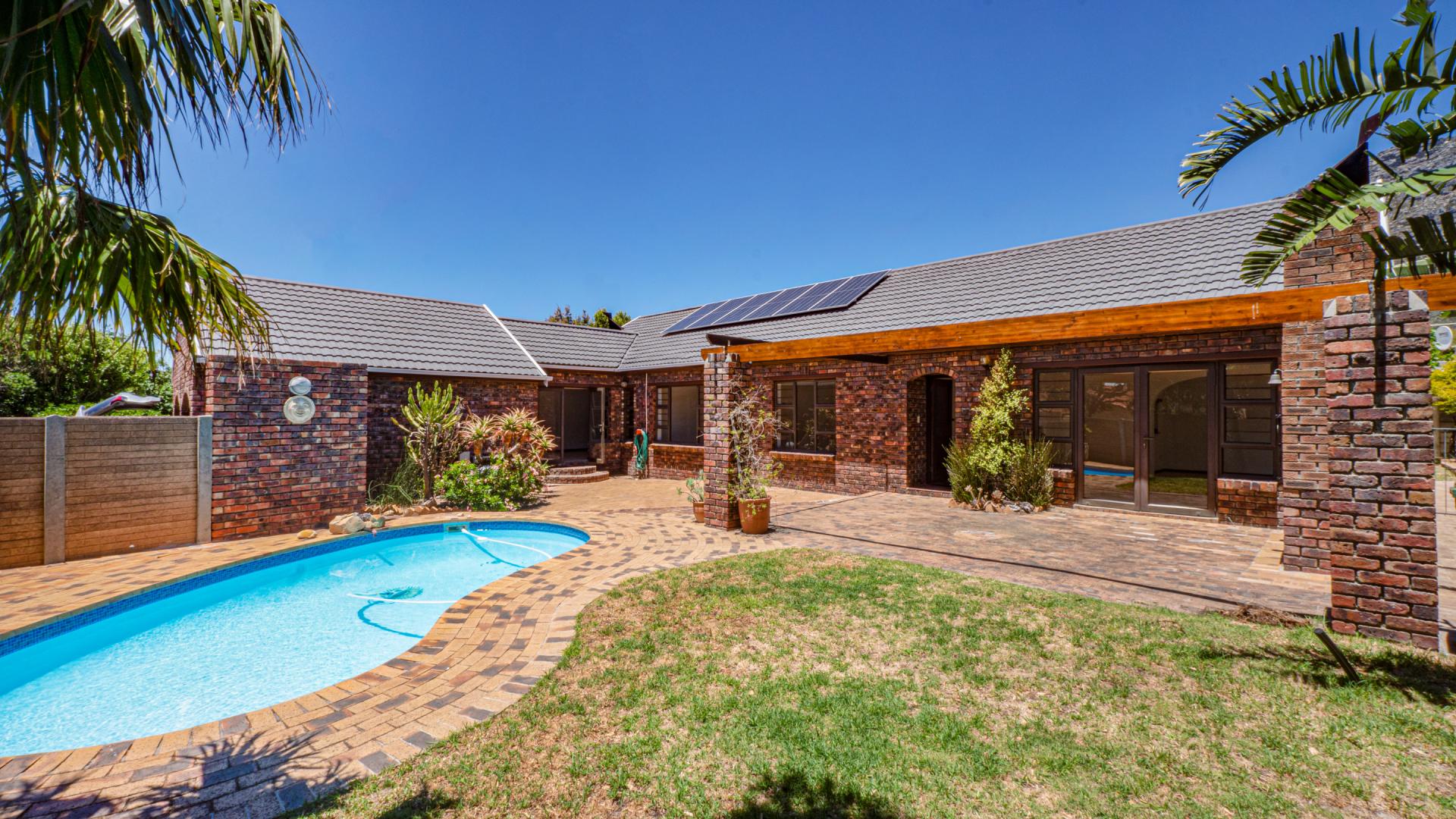 Kirstenhof, Cape Town Property Houses for sale in Kirstenhof, Cape