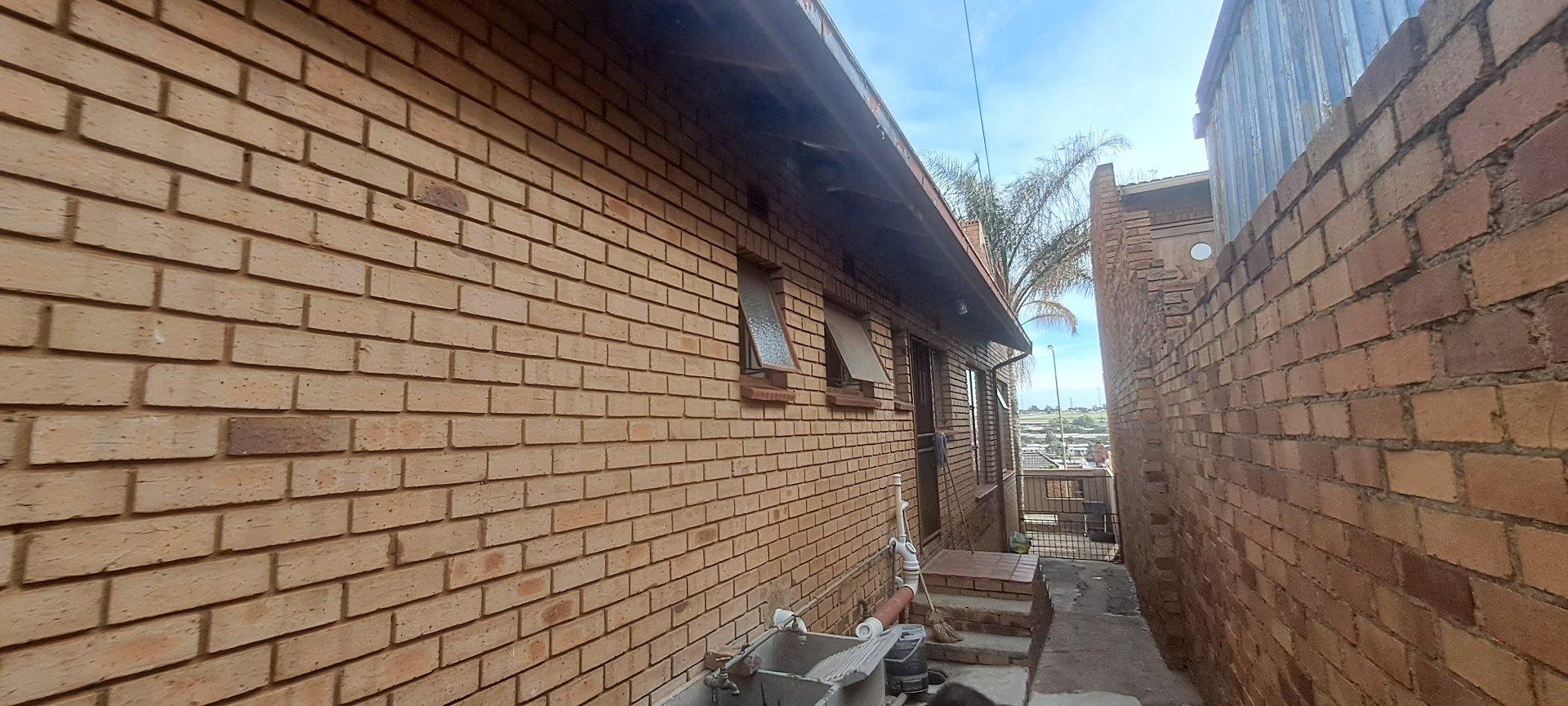 Diepkloof, Soweto Property Property and houses to rent in Diepkloof