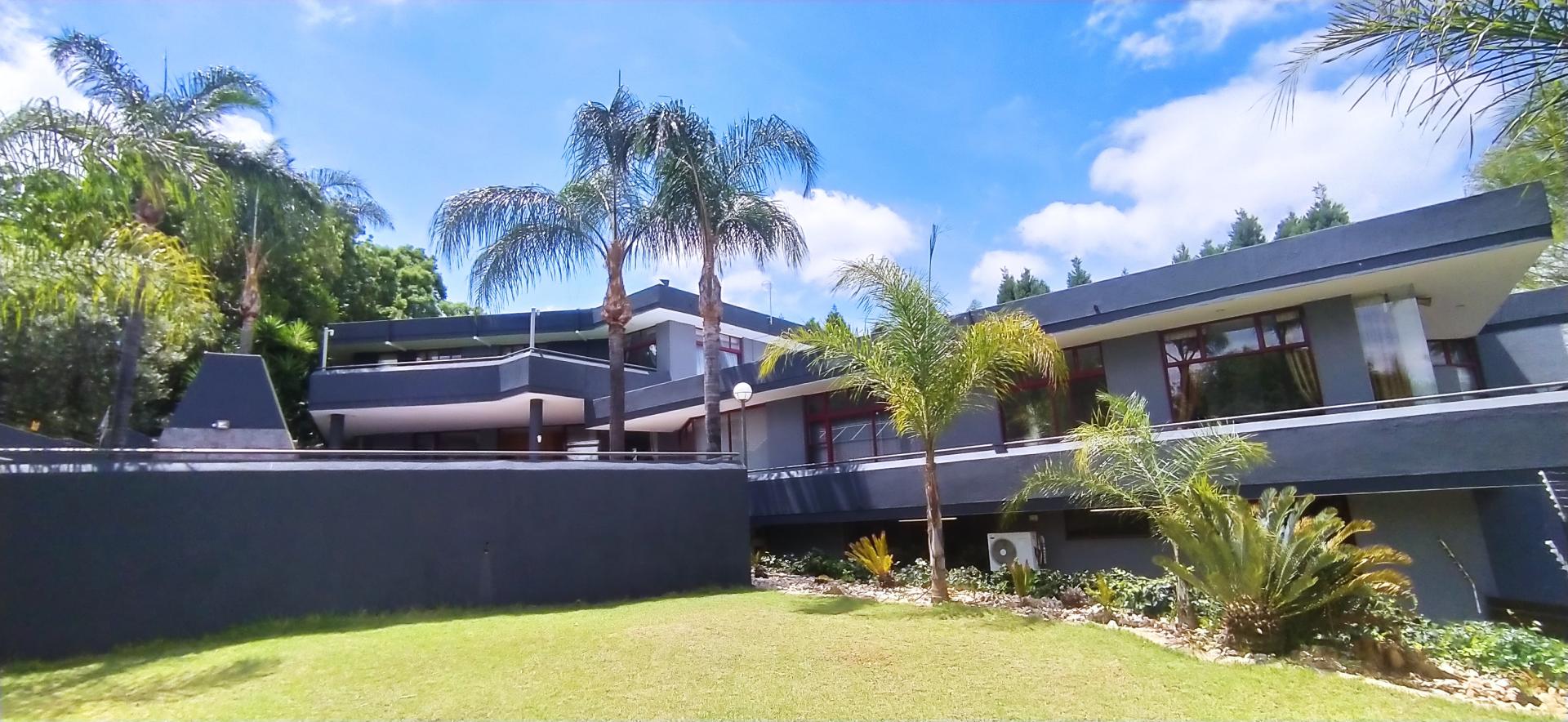 8 Bedroom House for sale in Erasmuskloof P24113769219