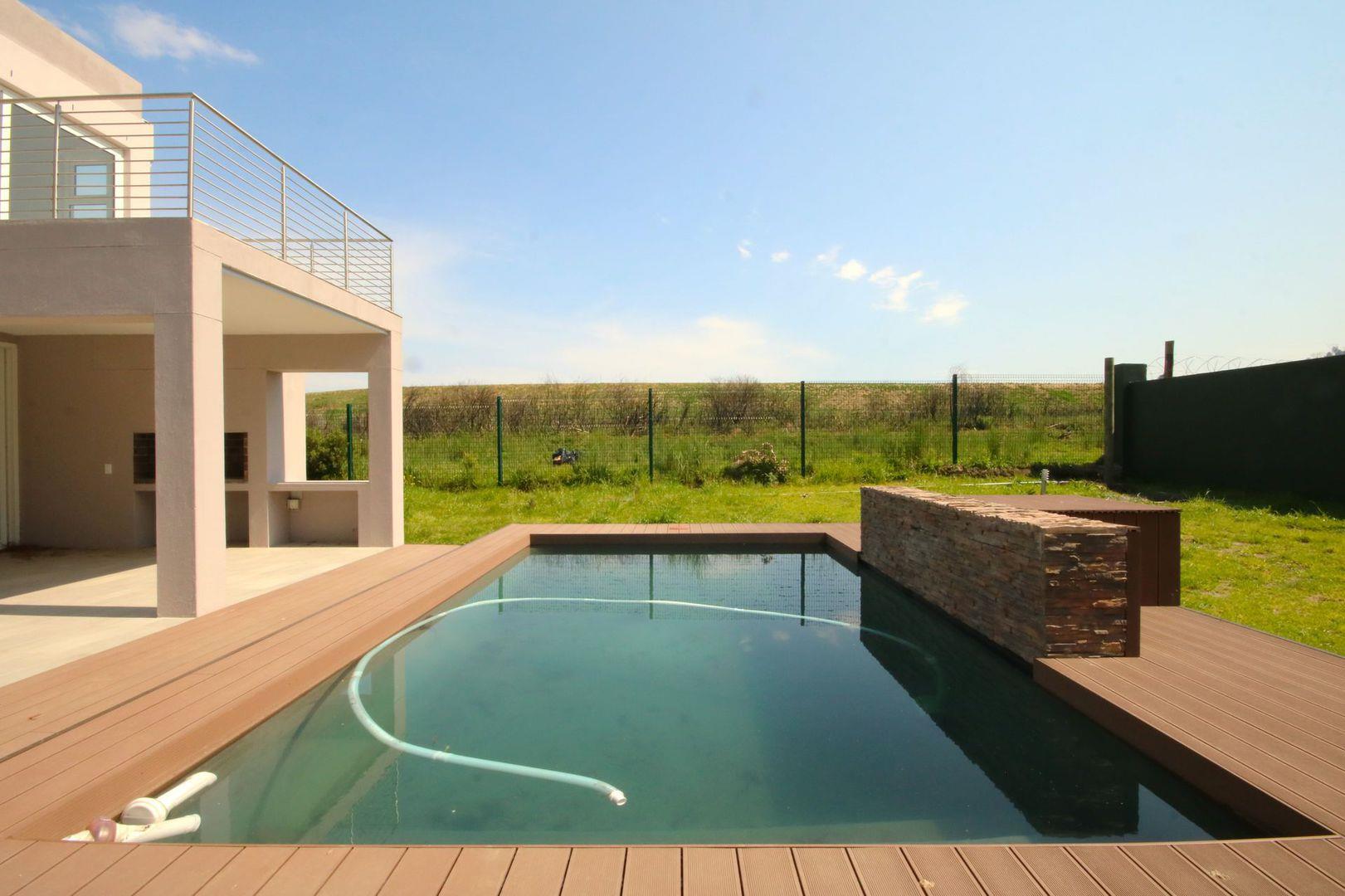 Natures Valley, Somerset West Property Property and houses for sale