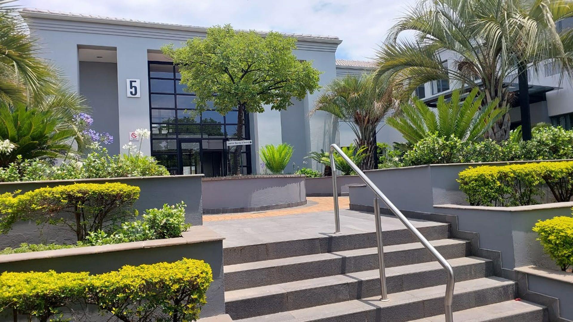 Commercial property to rent in Bryanston Ground Bryanston Gate, 75