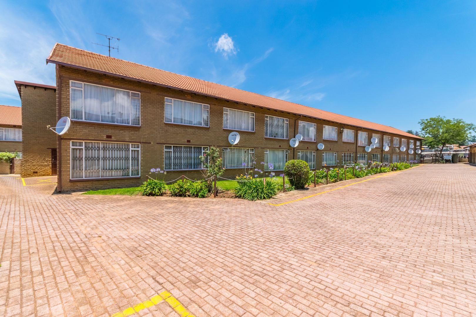 2 Bedroom Apartment / flat for sale in Princess AH 20 Ss Princess Villas, 3 Keiser Drive P24