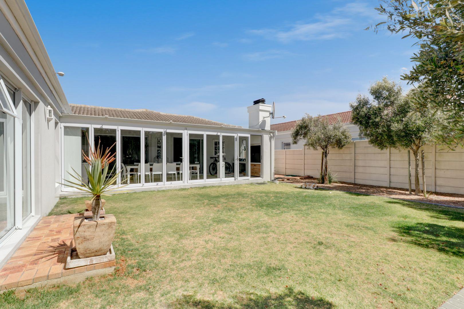 Sunningdale, Blouberg Property Houses for sale in Sunningdale