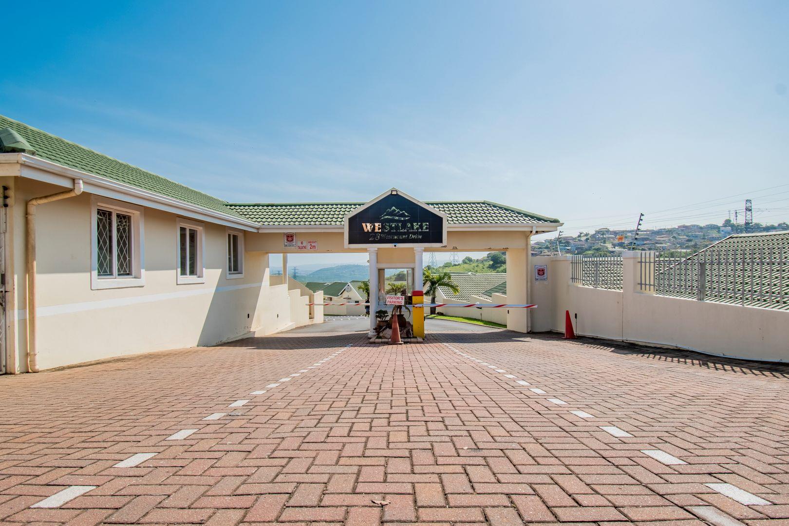 Broadlands, Mount Property Property and houses for sale in