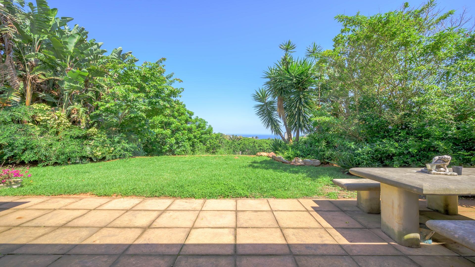 4 Bedroom House for sale in Beverley Hills Estate Beverley Hills