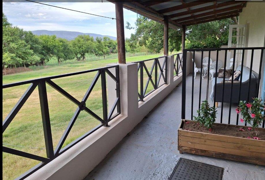 Property and houses to rent in Montagu Montagu Property