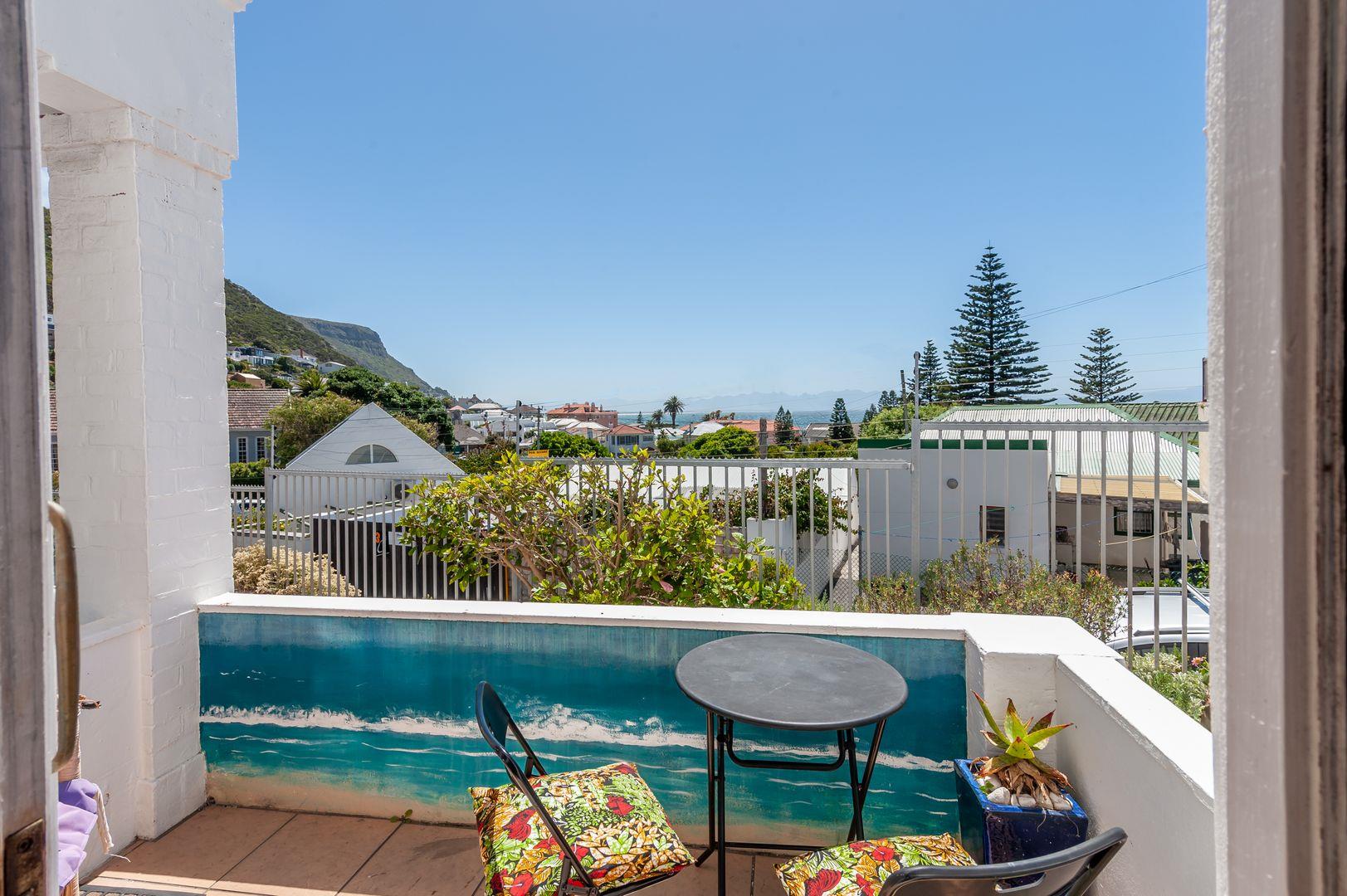 Kalk Bay Property Apartments / flats for sale in Kalk Bay