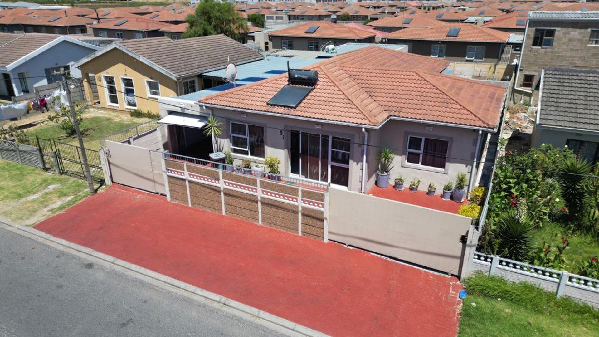 5 Bedroom House for sale in Beverly Park P24113784888