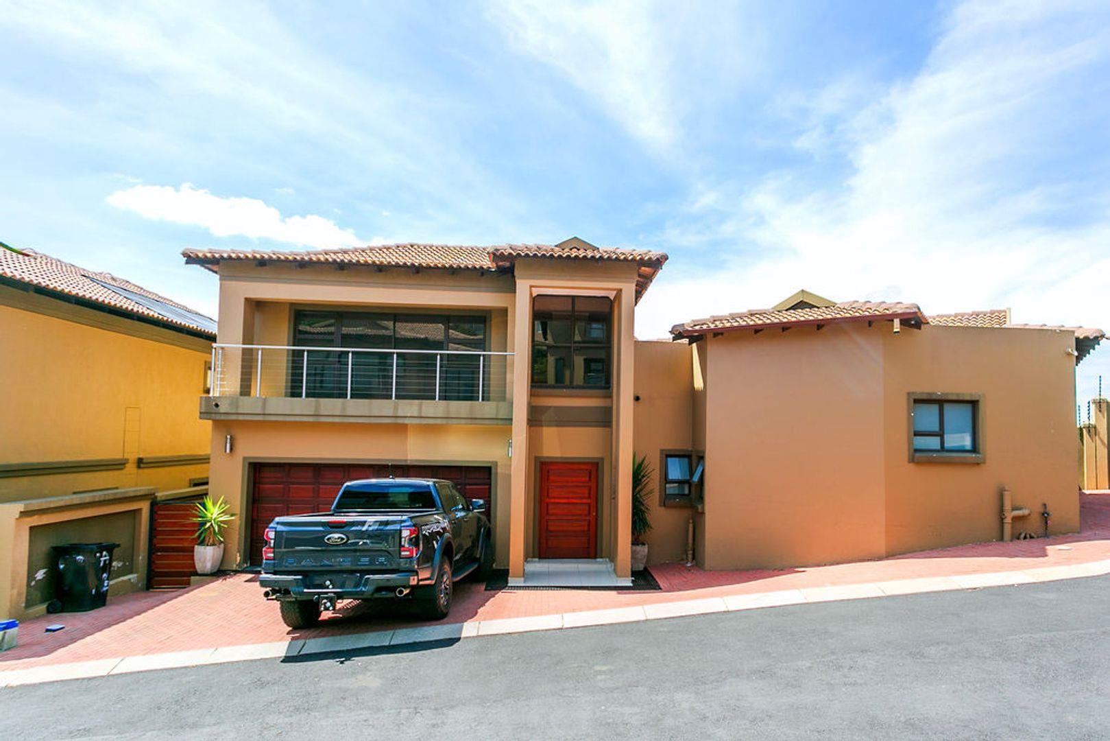 4 Bedroom Apartment / flat for sale in Bedfordview 6 Beverley Hills