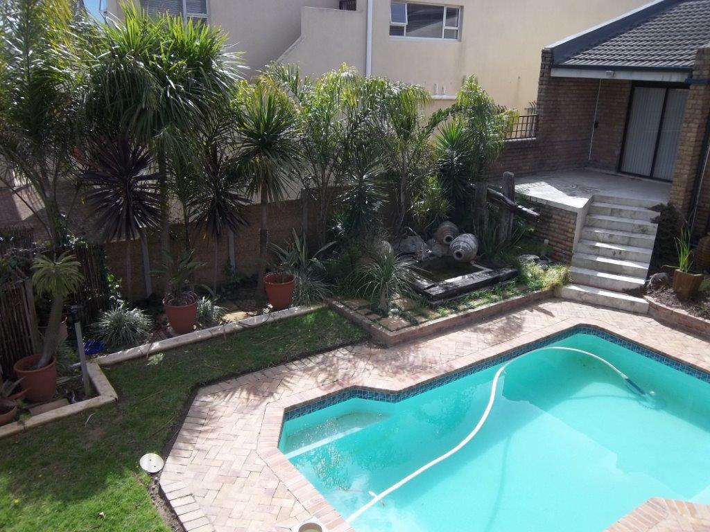 4 Bedroom House to rent in Plattekloof Keurboom Cres Plattekloof 2
