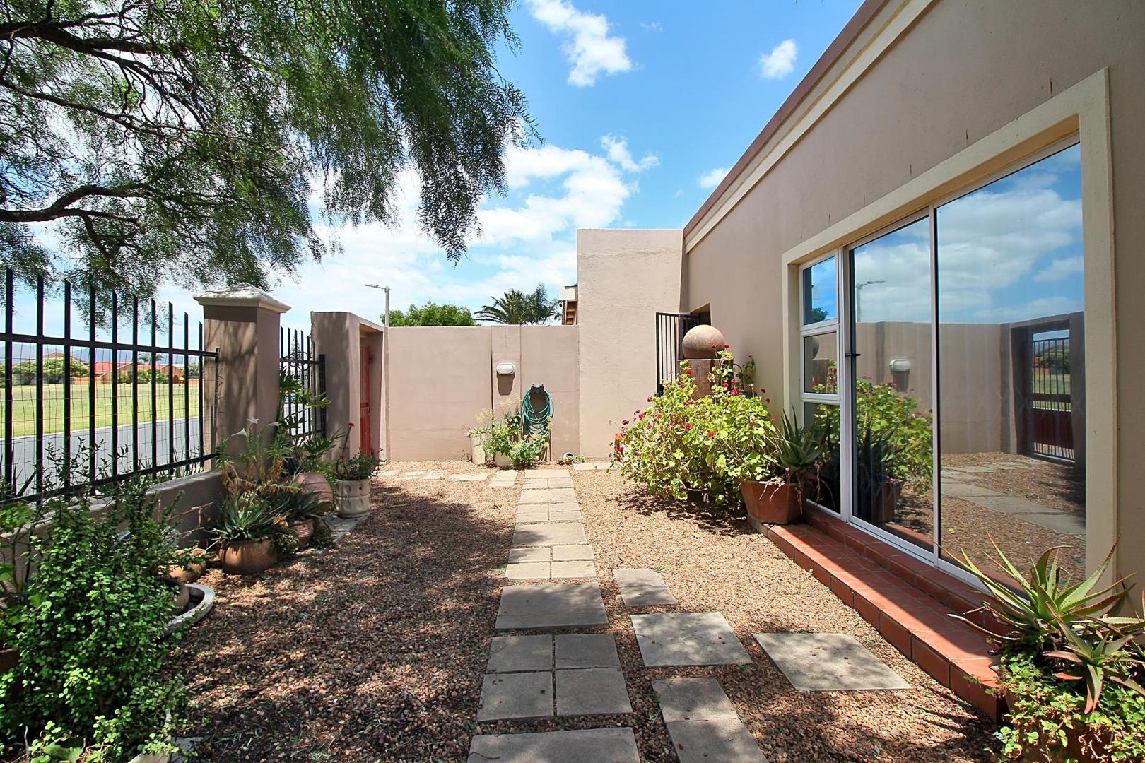 Helderberg Property Houses to rent in Helderberg