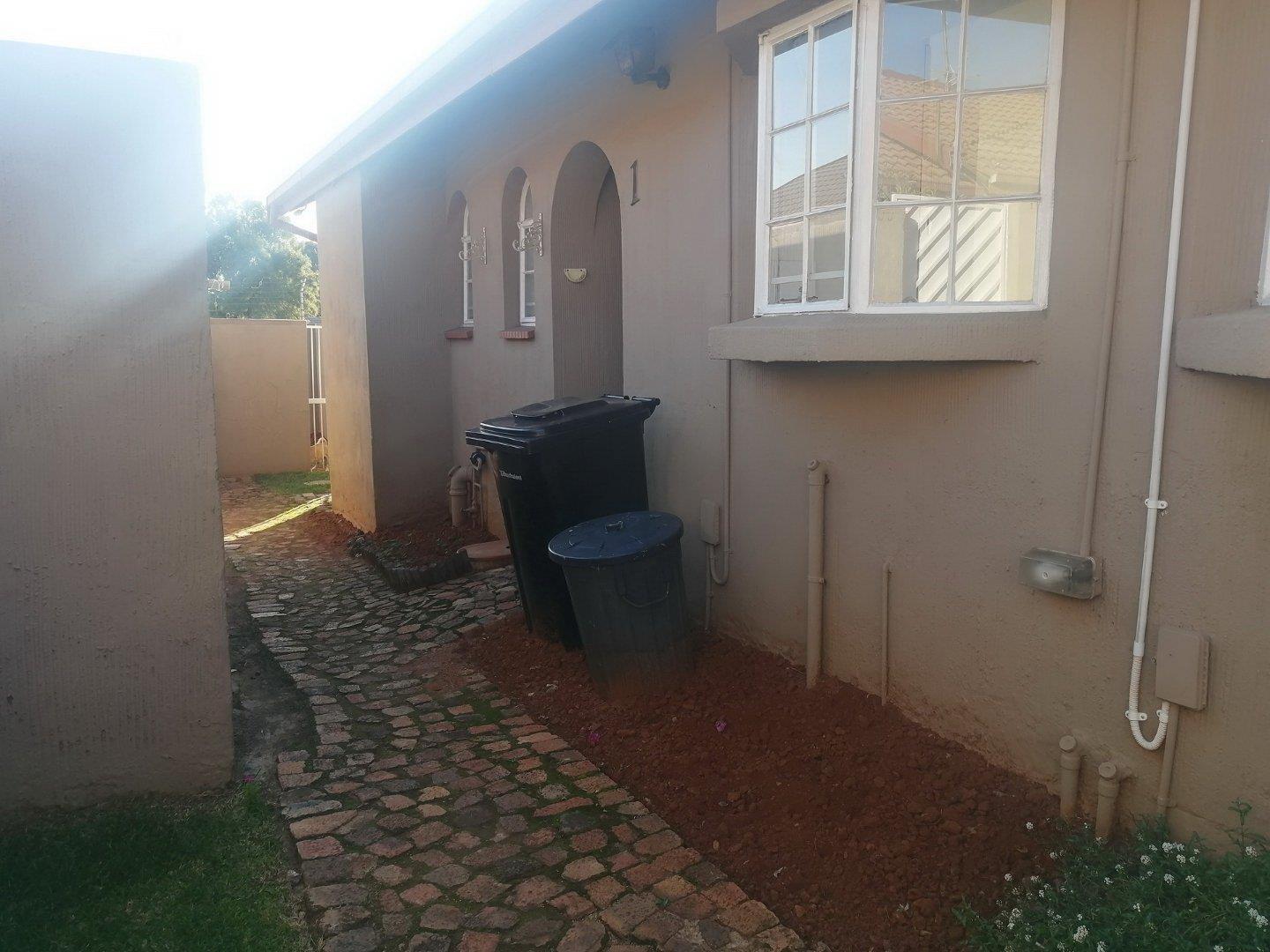2 Bedroom Townhouse for sale in Norkem Park 1 Tudor Village Iii