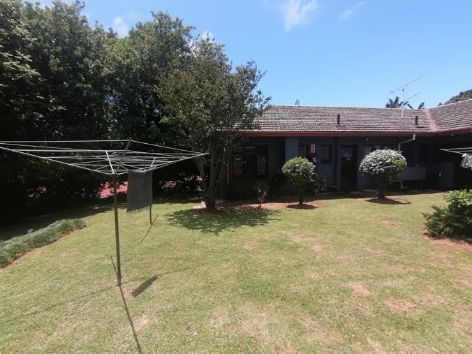 2 Bedroom Townhouse for Sale in St Michaels On Sea