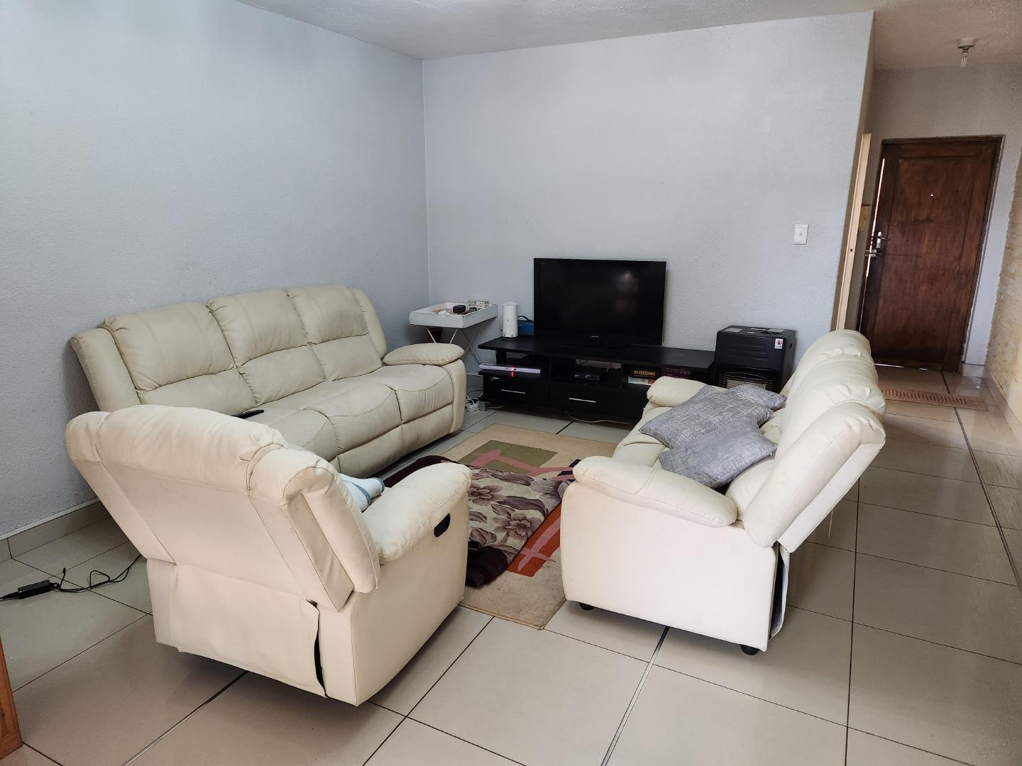 Silverton Property Townhouses for sale in Silverton