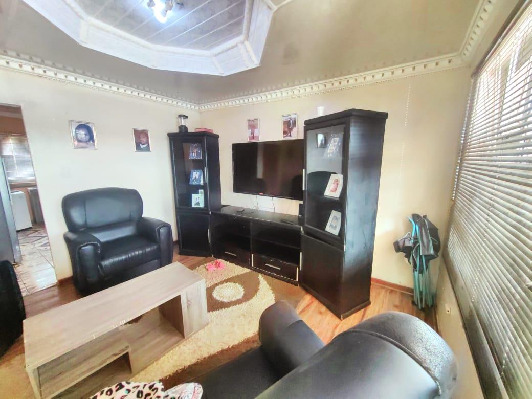 Zwelitsha, King Williams Town Property Property and houses for sale