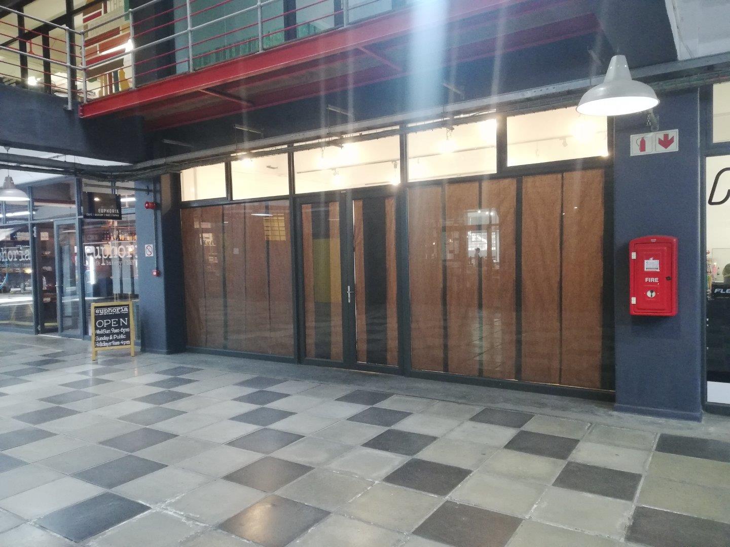 Commercial property to rent in Woodstock Unit Ag 9, Woodstock