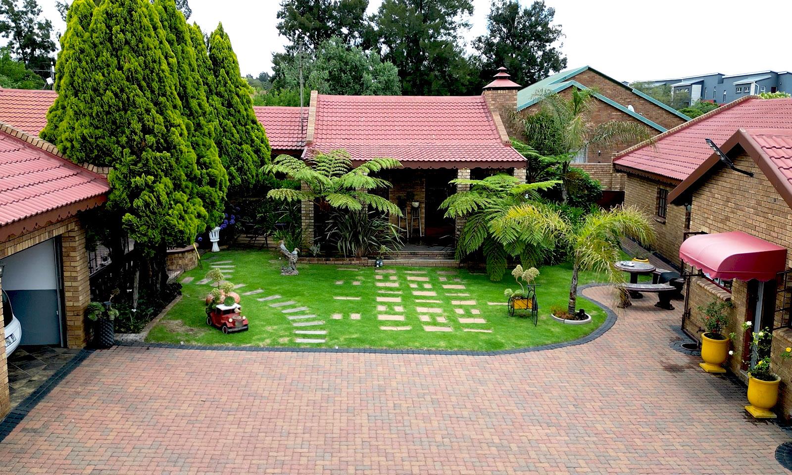 3 Bedroom House for sale in Reyno Ridge P24113796605