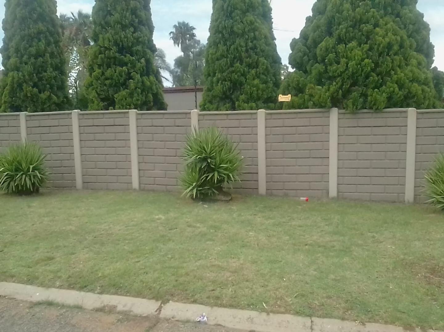 Lambton Gardens Property Property and houses to rent in Lambton