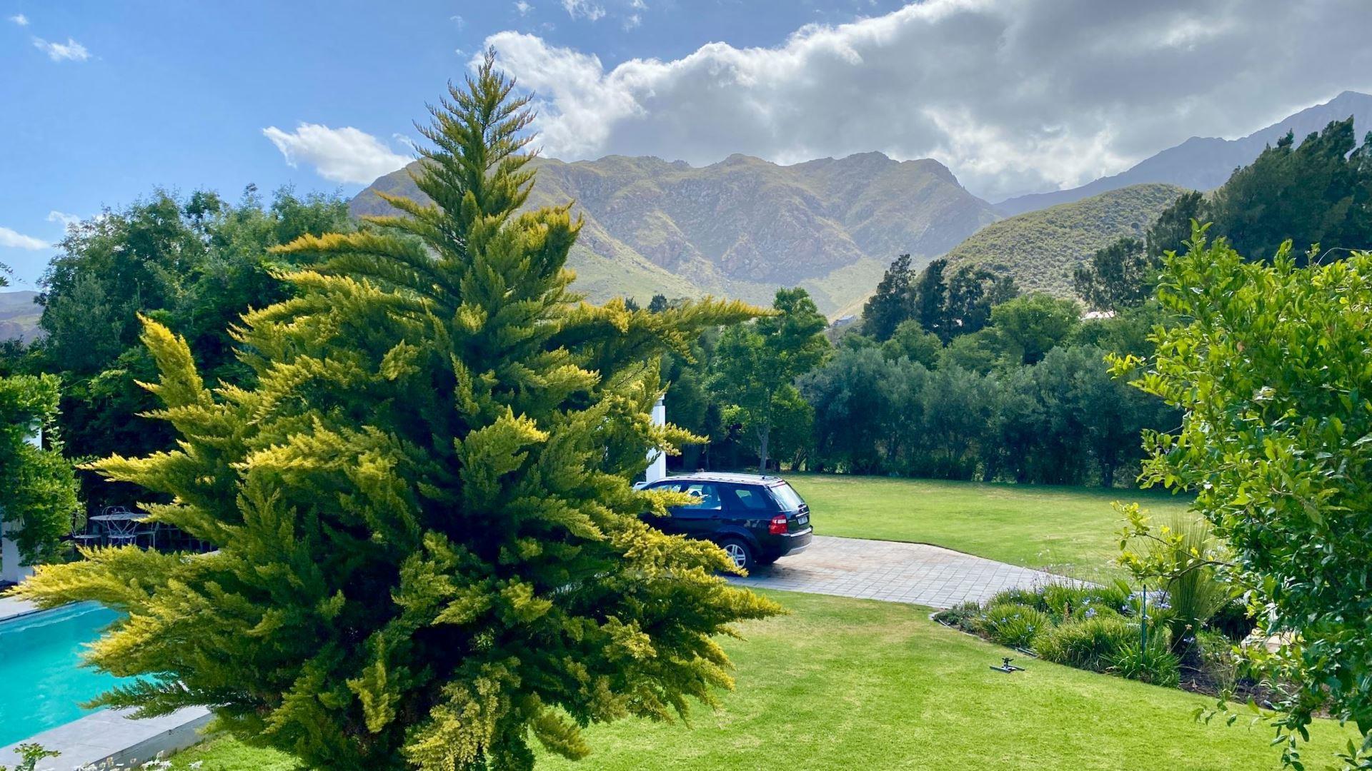 5 Bedroom House for sale in Montagu P24113794358