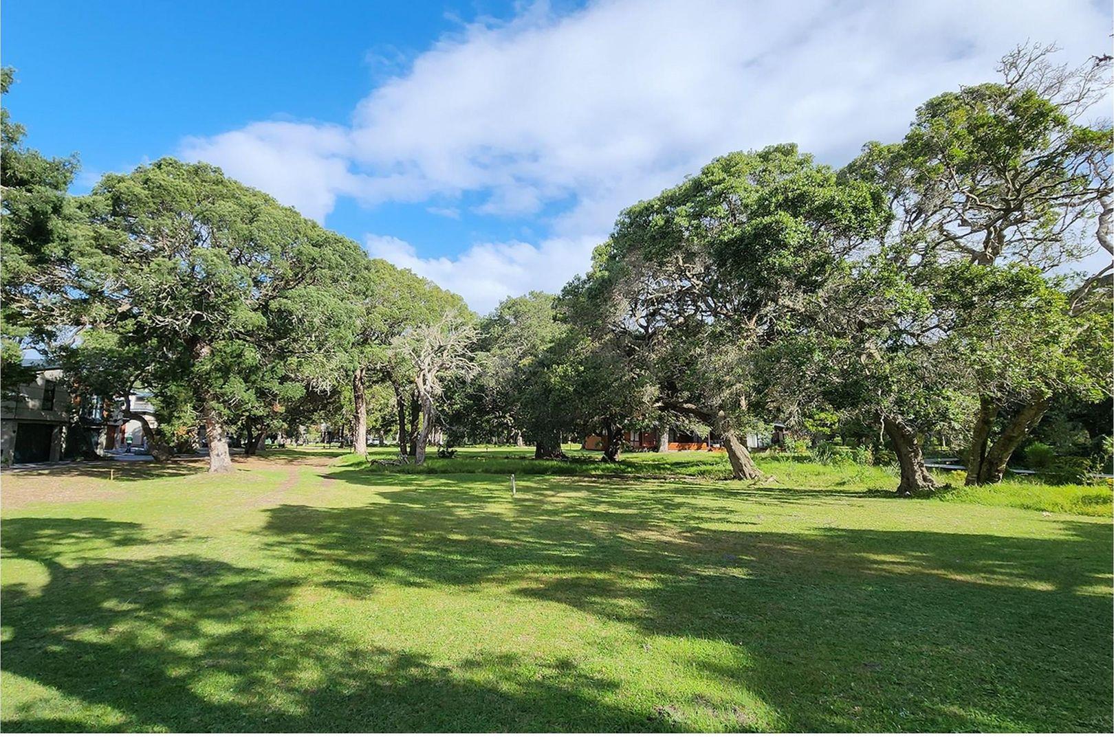 Brenton On Lake Property Property and houses for sale in Brenton On