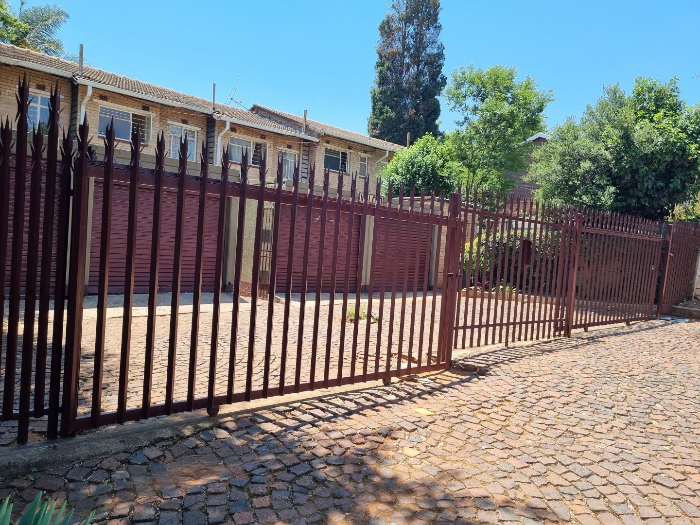 Windsor East Property Property and houses for sale in Windsor East