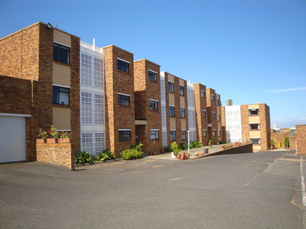 Wynberg Upper Property Apartments / flats to rent in Wynberg Upper